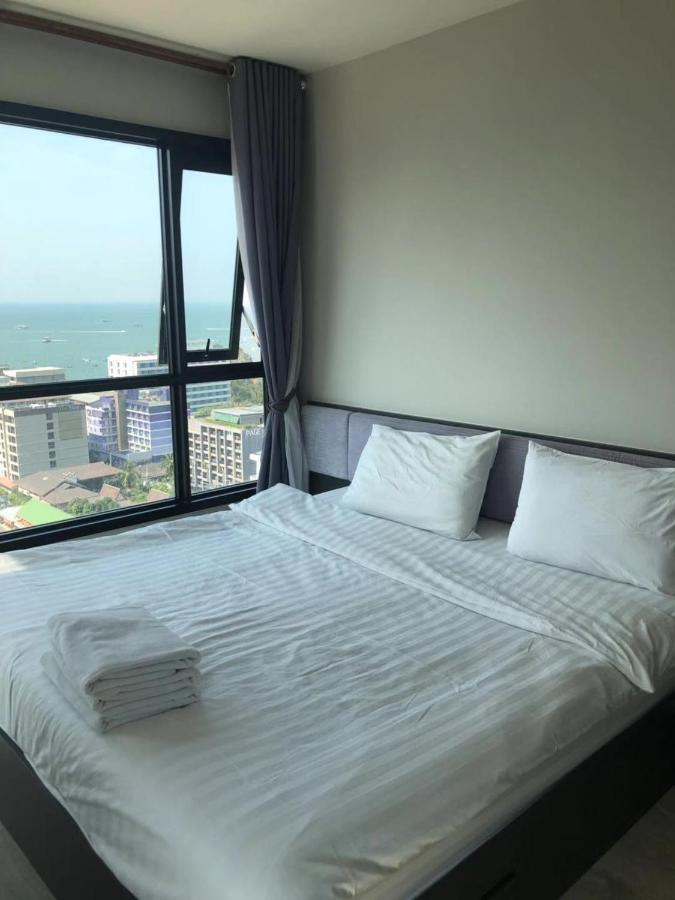 The Base Central Pattaya Seaview エクステリア 写真