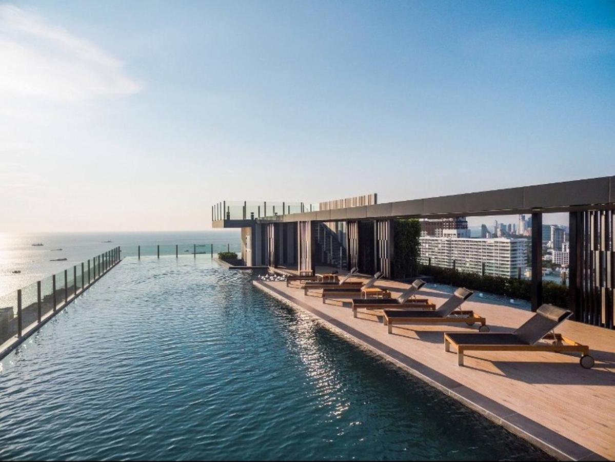 The Base Central Pattaya Seaview エクステリア 写真