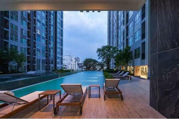 The Base Central Pattaya Seaview エクステリア 写真